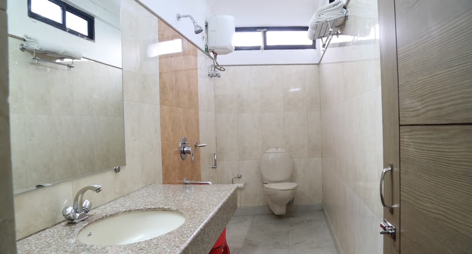 Hotel Sagar ( Pure Veg ), Guwahati 5